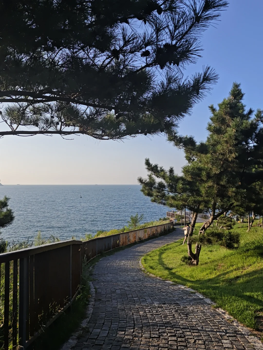 喂海公园海边小径